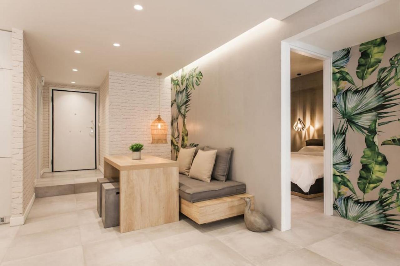 Chic Apartment - Strolling To The Athenian Streets Exterior photo